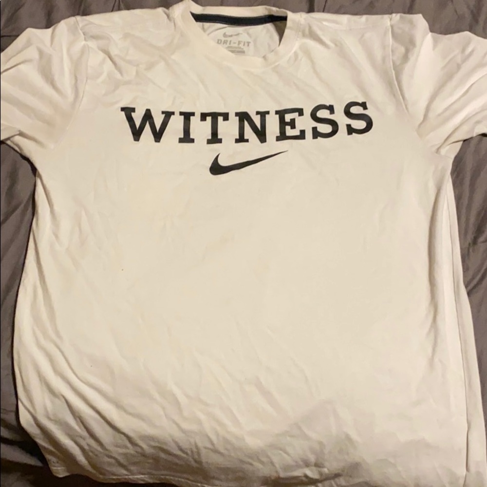 Nike LeBron James Witness T-Shirt